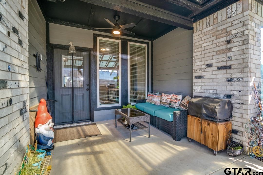 17409 Crossing Circle Lindale TX 75771