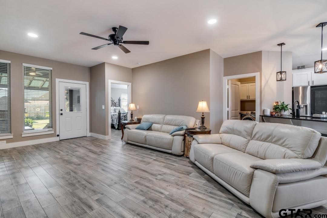17409 Crossing Circle Lindale TX 75771