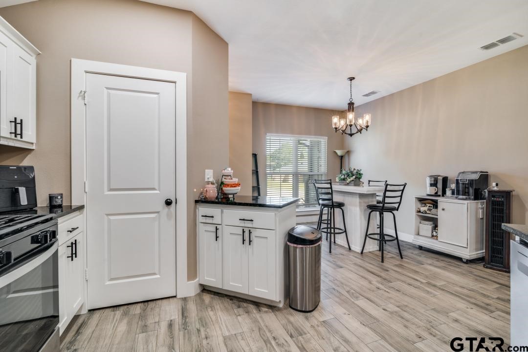17409 Crossing Circle Lindale TX 75771