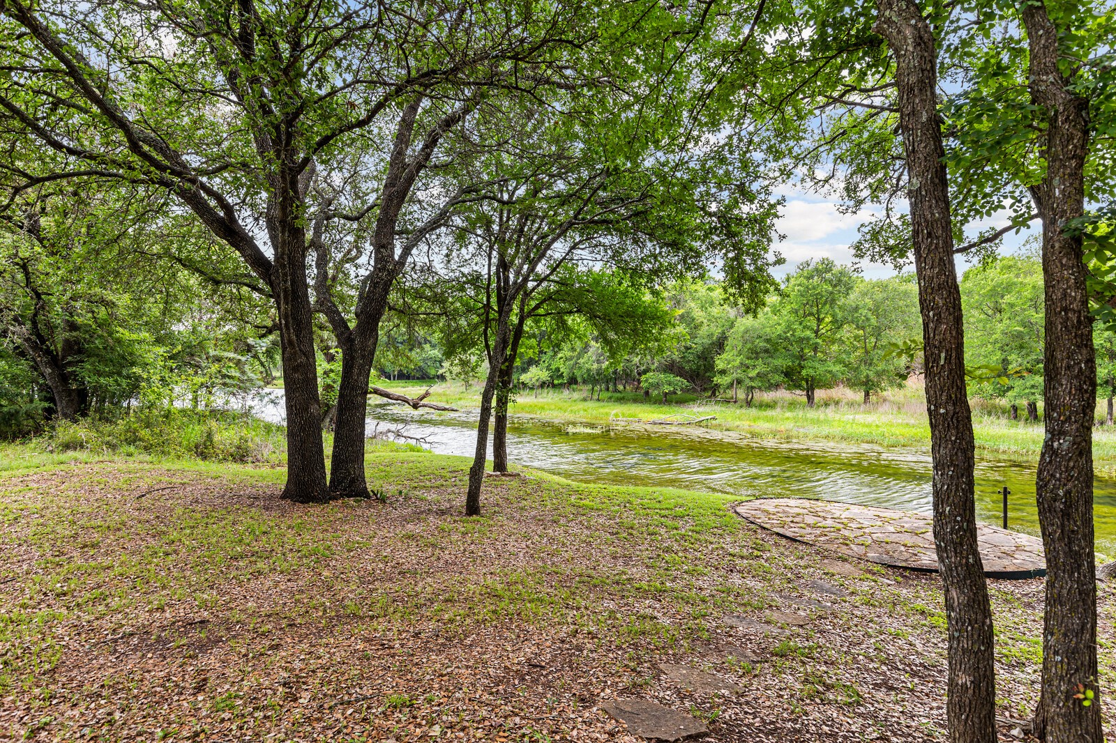 4014 Whitecrest Drive Whitney TX 76692