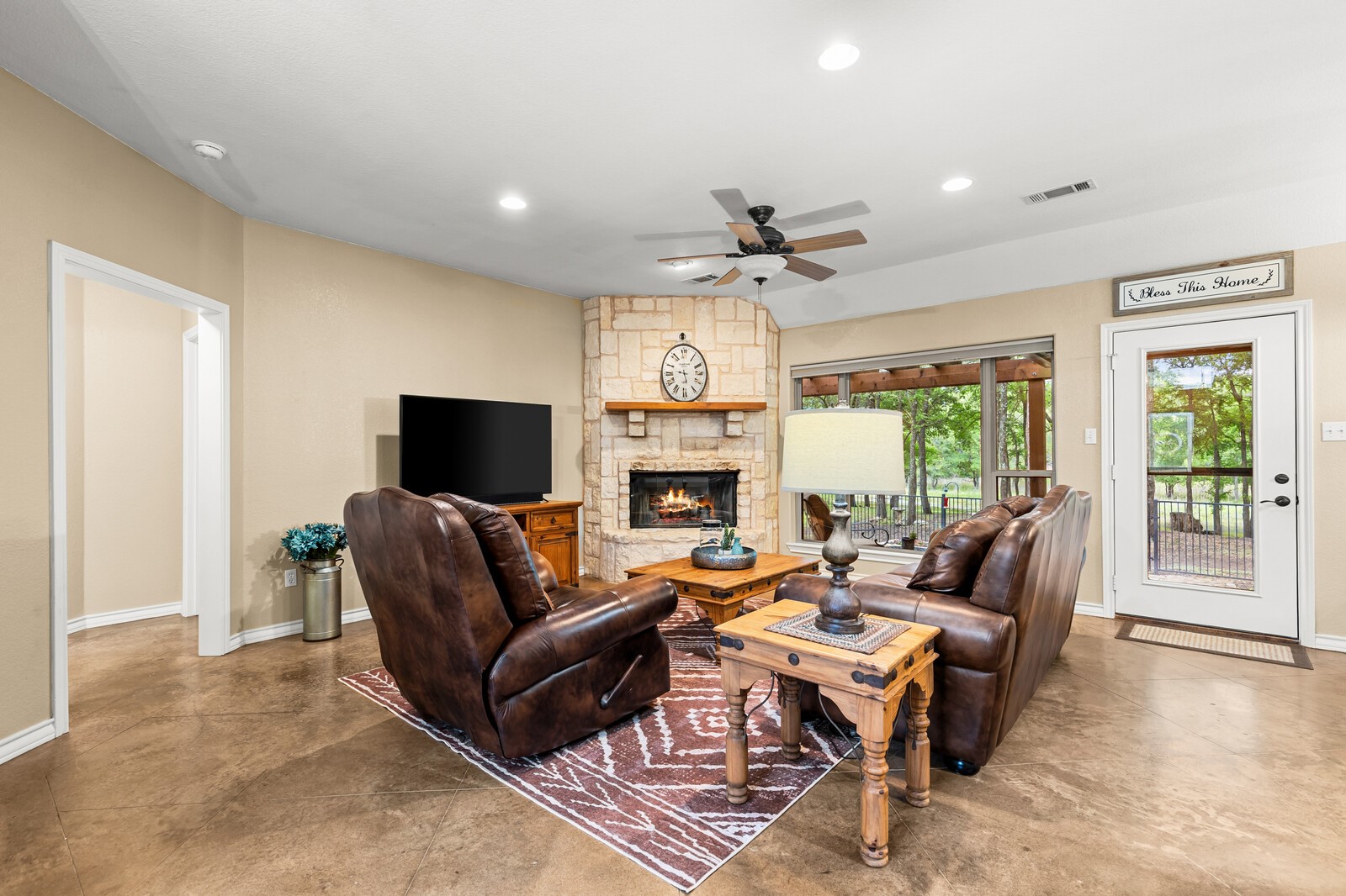 4014 Whitecrest Drive Whitney TX 76692
