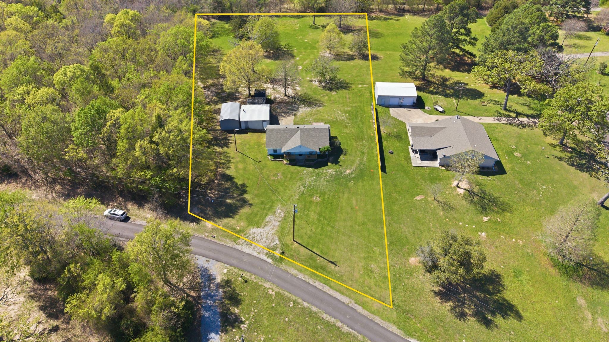 619 County Road 3350 Emory TX 75440