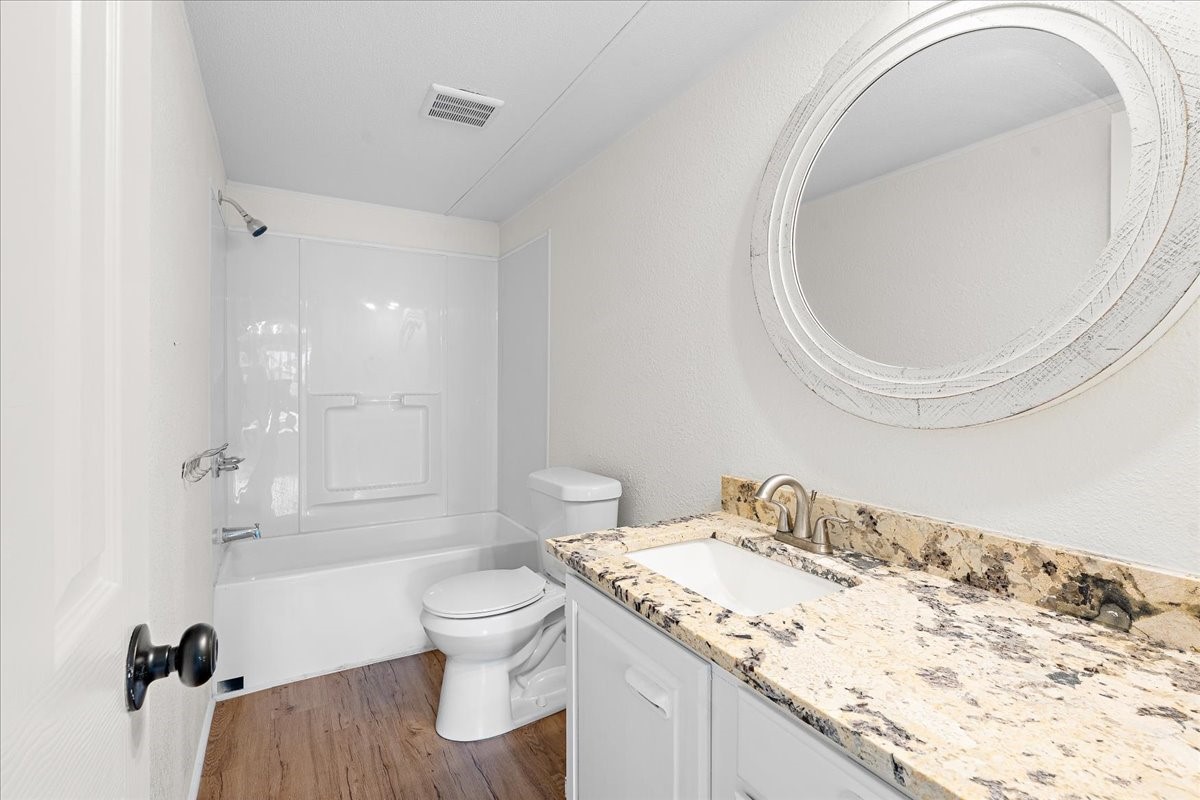 109 T A Carroll Avenue Corsicana TX 75110