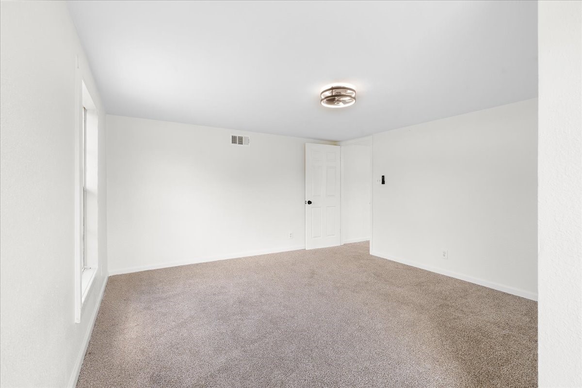109 T A Carroll Avenue Corsicana TX 75110