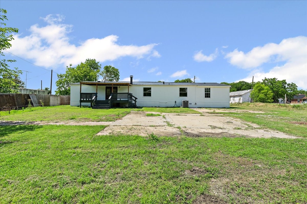 109 T A Carroll Avenue Corsicana TX 75110