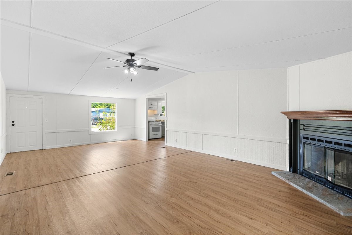 109 T A Carroll Avenue Corsicana TX 75110