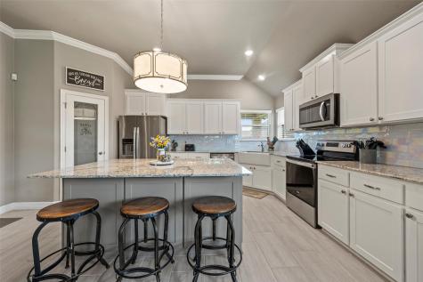 828 Agile Street Hewitt TX 76643