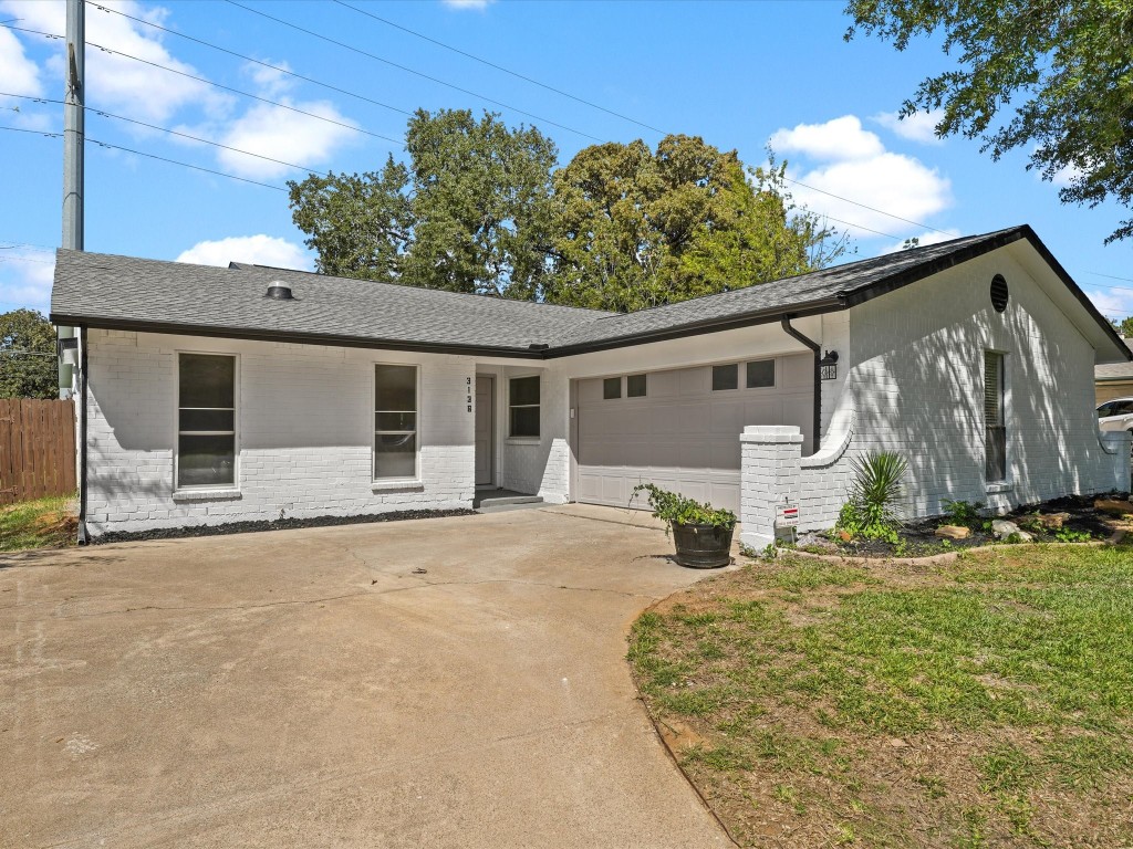 3136 Woodbridge Drive Bedford TX 76021