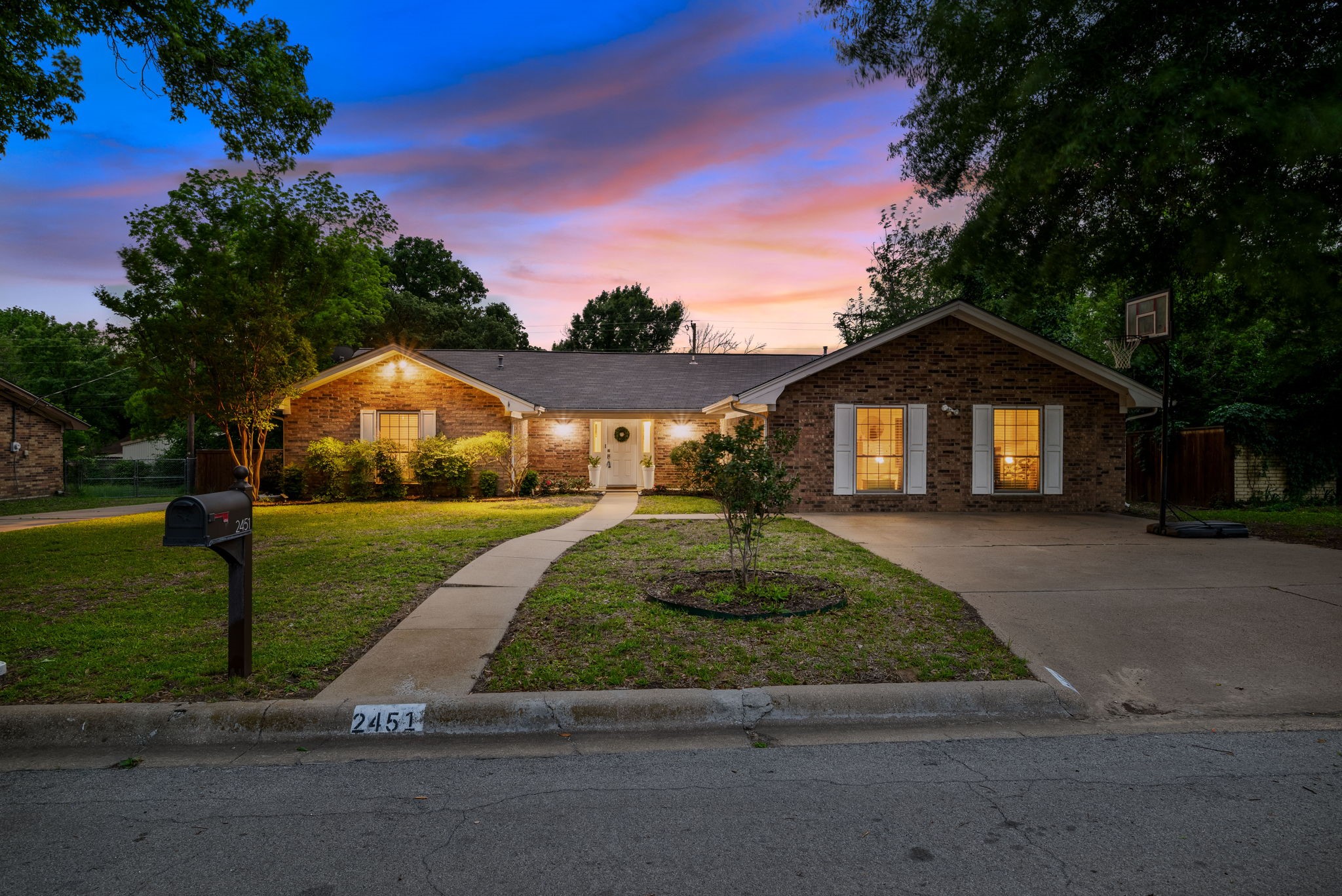 2451 W Mimosa Lane Stephenville TX 76401