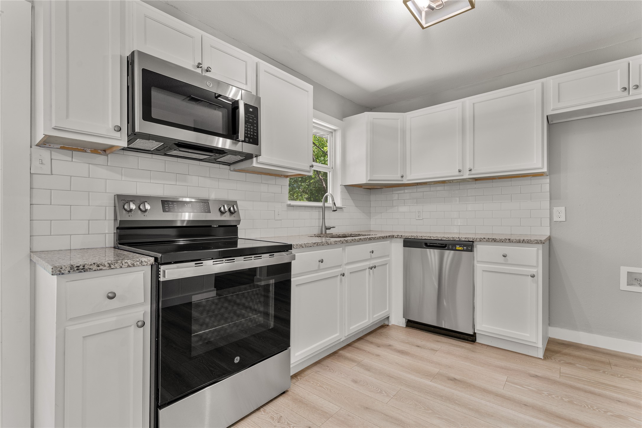 709 N Rita Street Lacy Lakeview TX 76705
