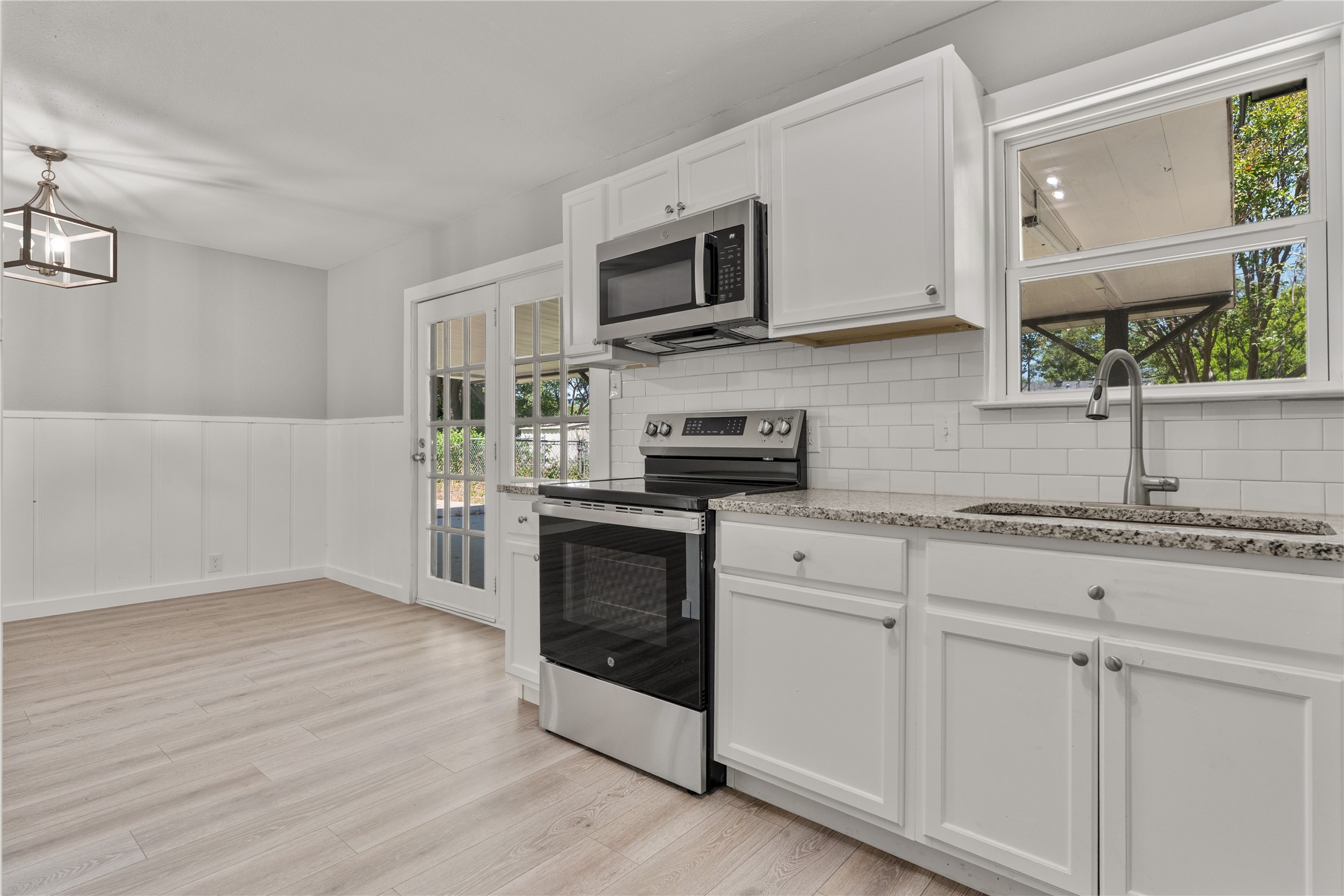 709 N Rita Street Lacy Lakeview TX 76705