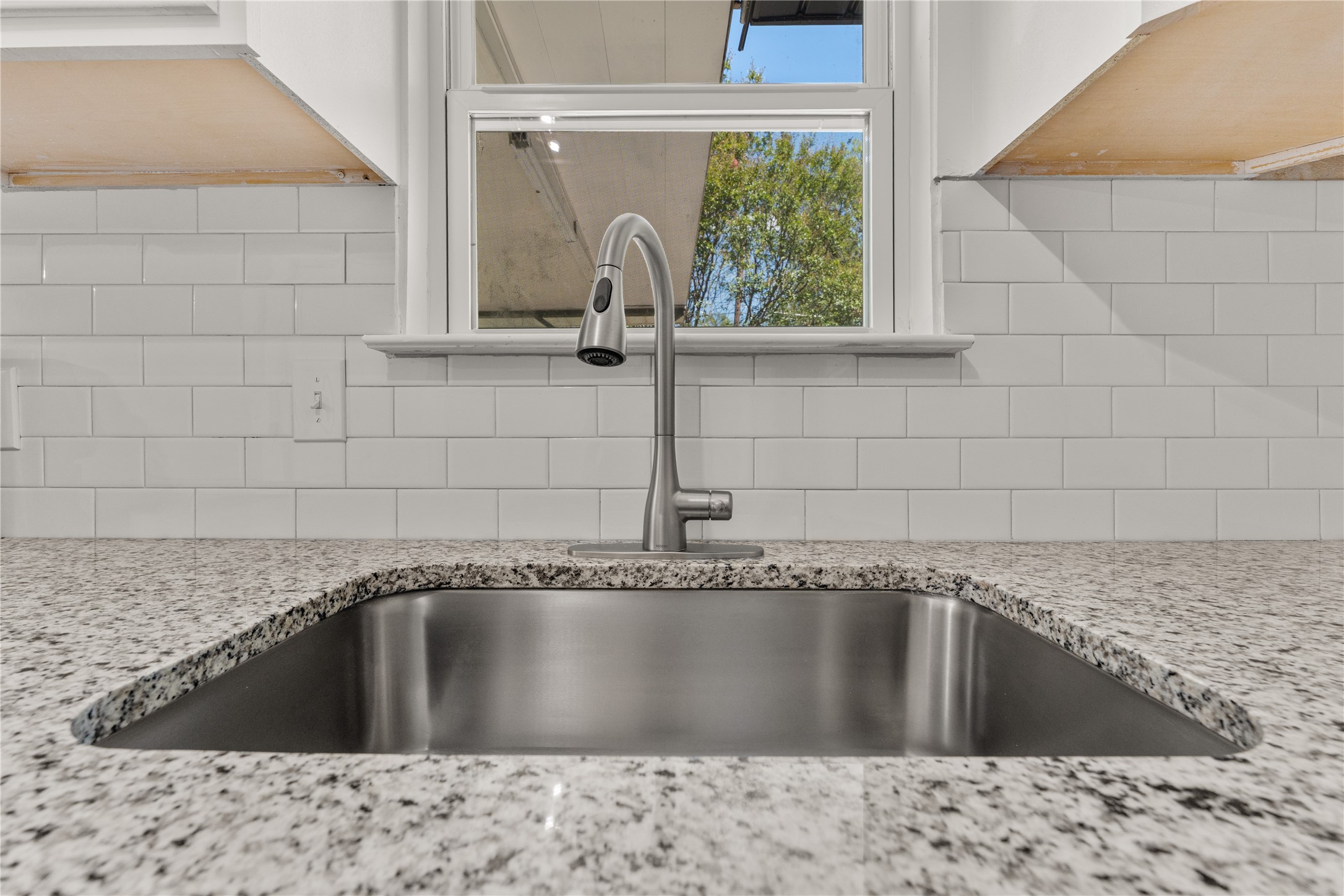 709 N Rita Street Lacy Lakeview TX 76705