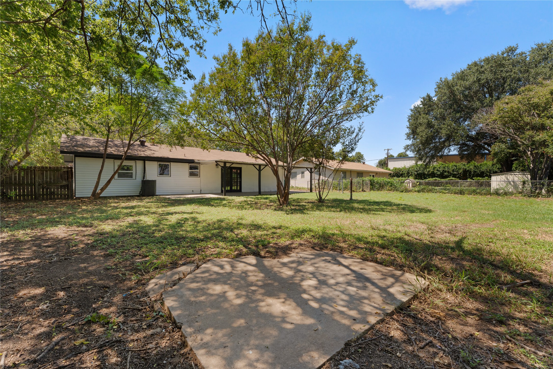 709 N Rita Street Lacy Lakeview TX 76705