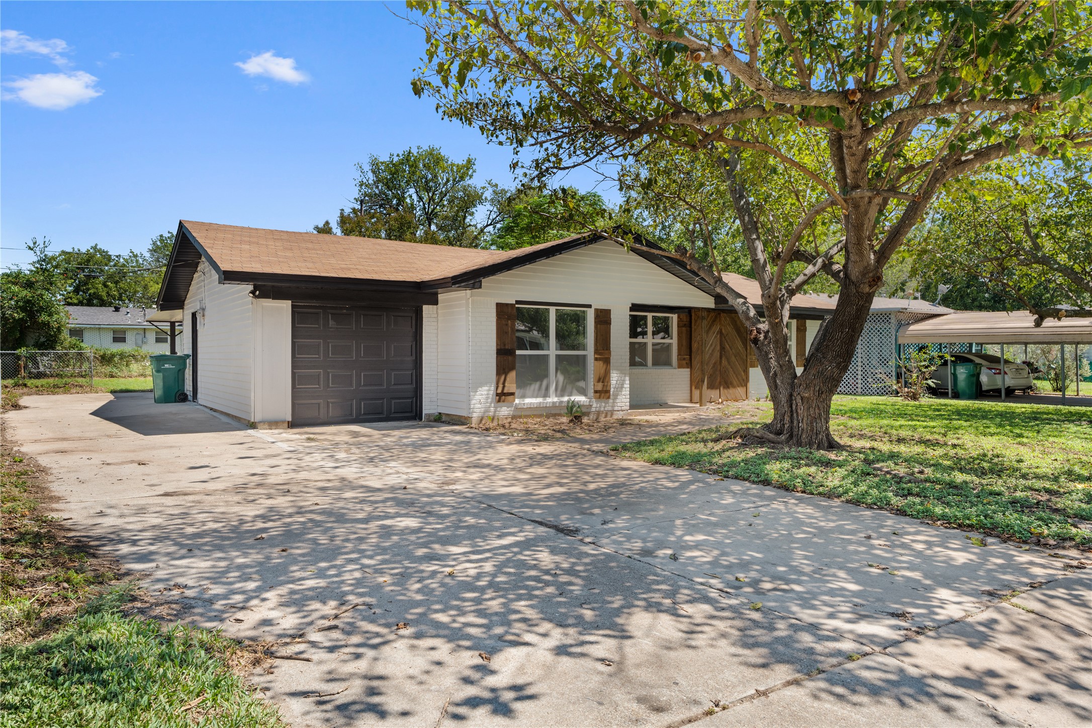 709 N Rita Street Lacy Lakeview TX 76705