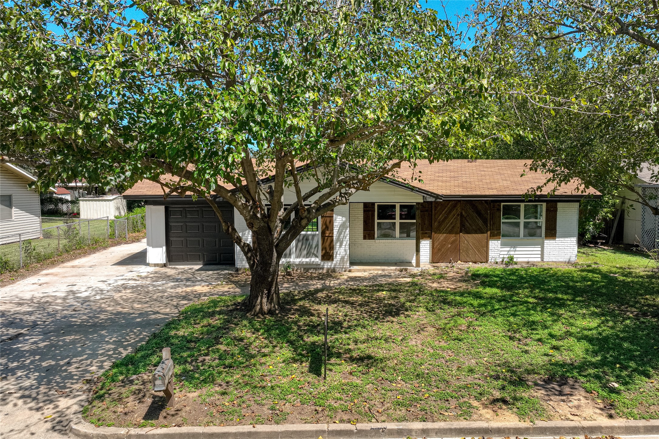 709 N Rita Street Lacy Lakeview TX 76705