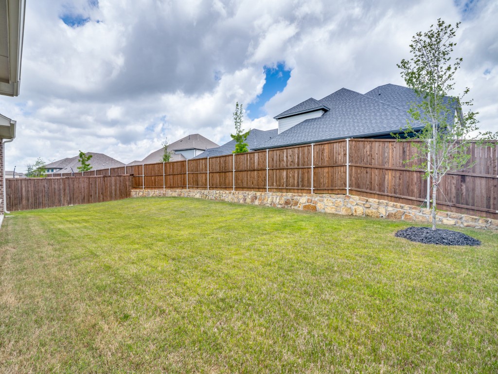 2817 Troon Street Royse City TX 75189
