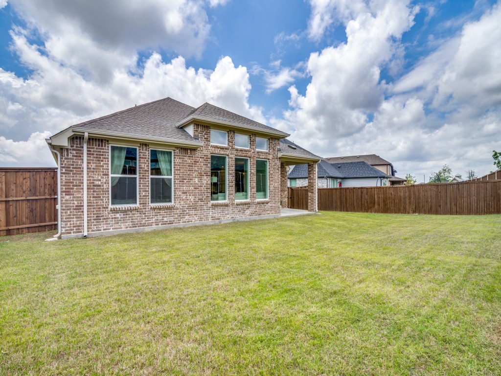 2817 Troon Street Royse City TX 75189