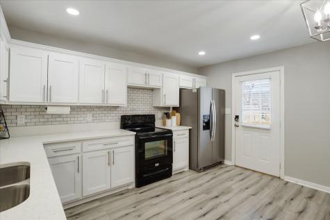 307 N Carter Howe TX 75459