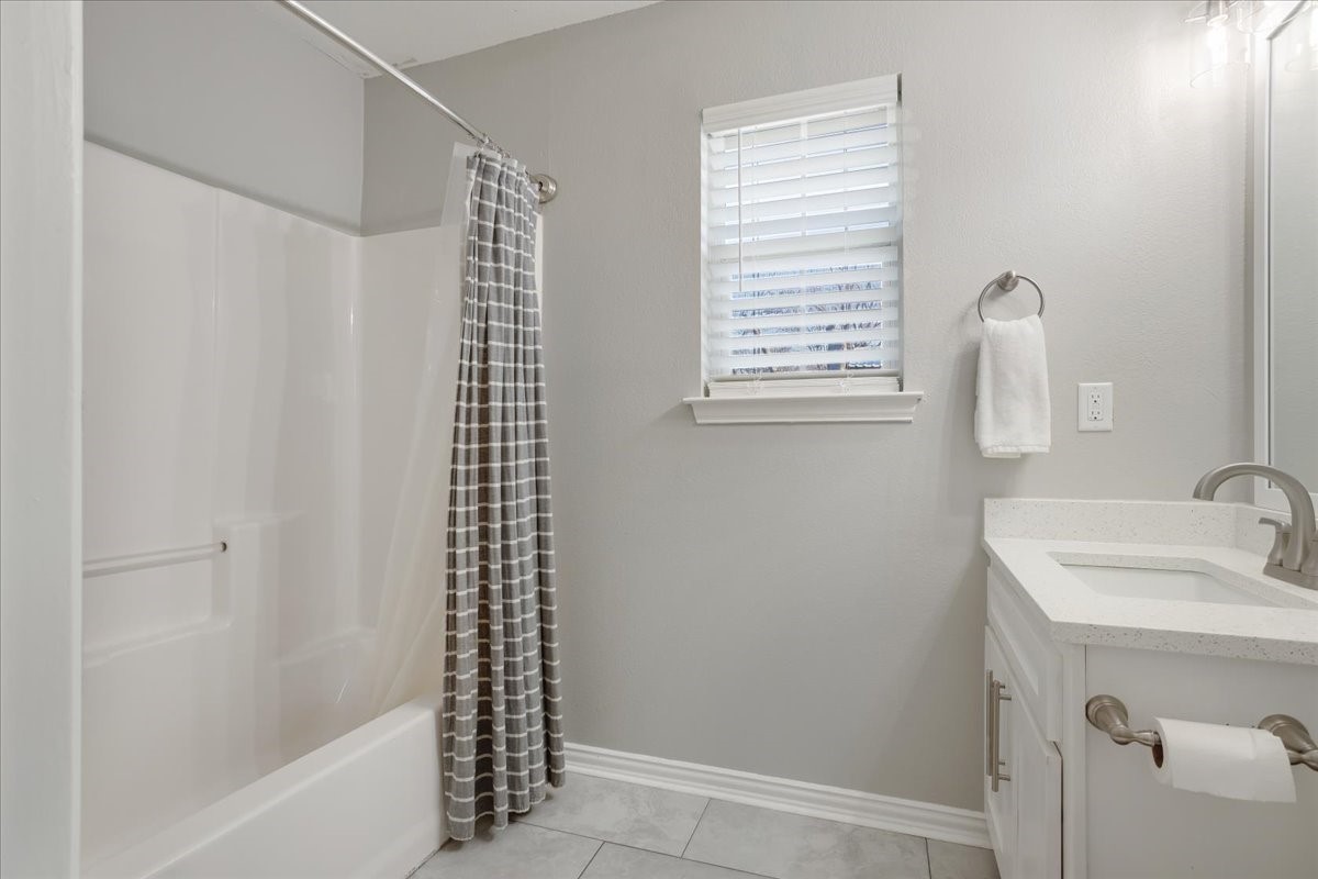 307 N Carter Howe TX 75459