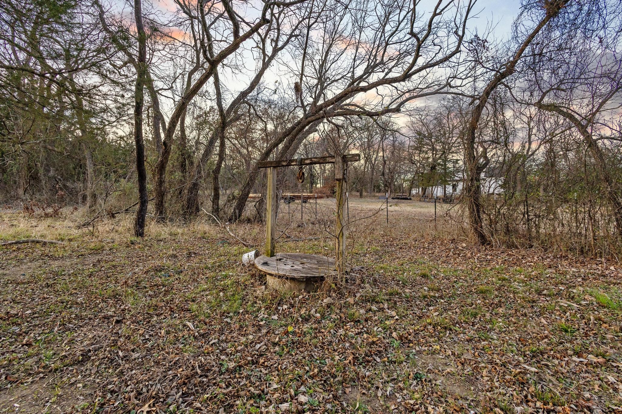 1325 Reynolds Road Whitewright TX 75491