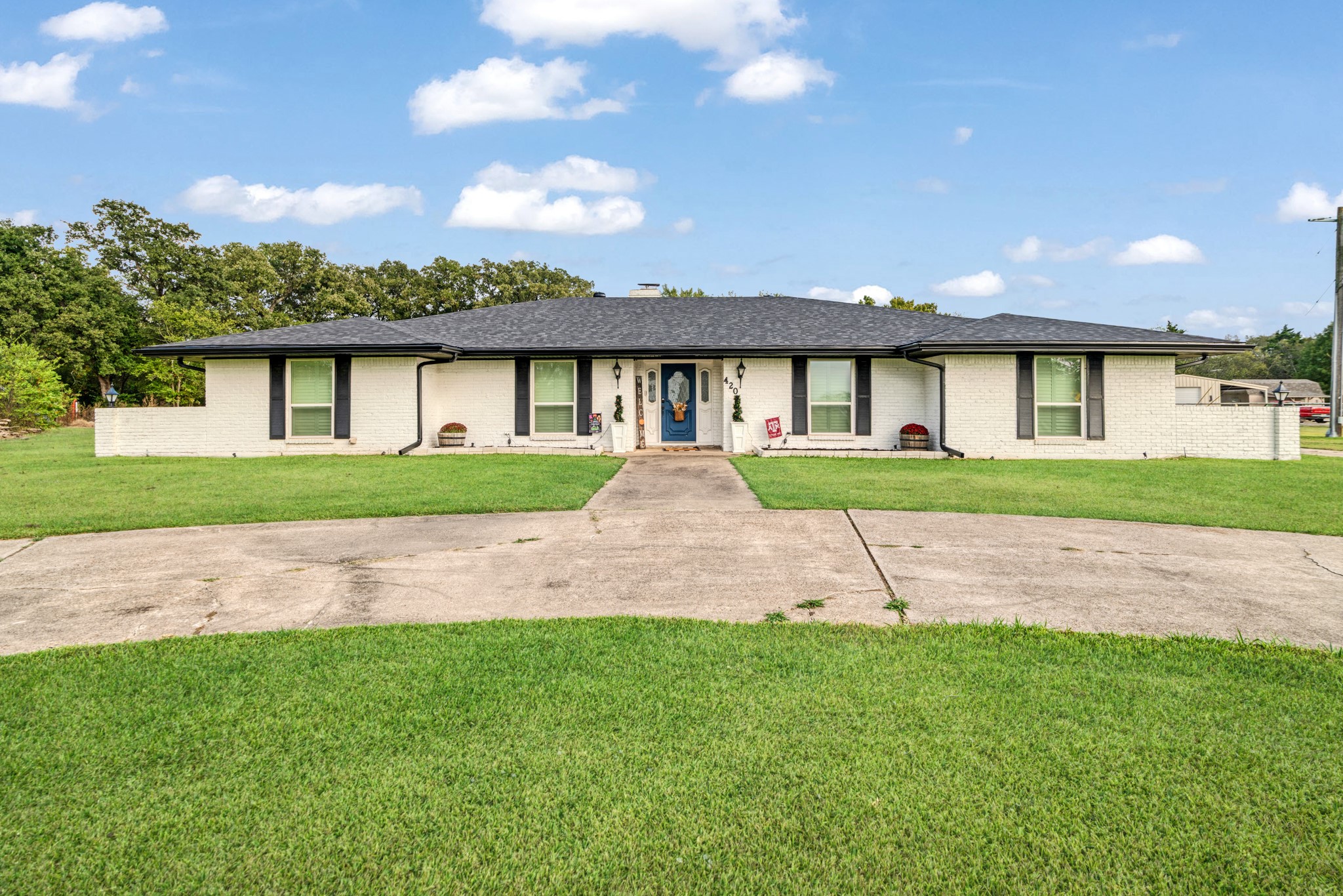 420 Clarksville Road Bogata TX 75417