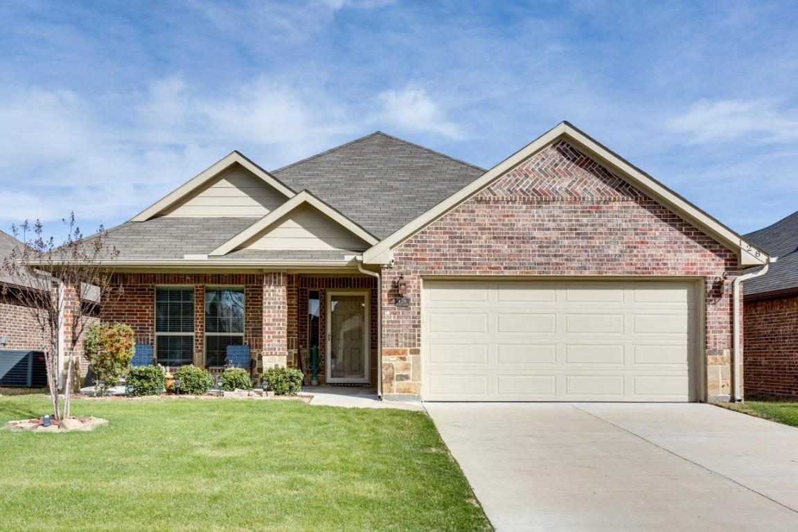 128 Frank Street Greenville TX 75402