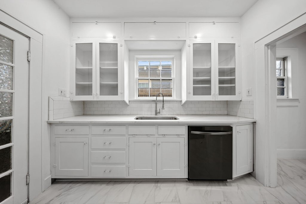 1320 Madeline Place Fort Worth TX 76107