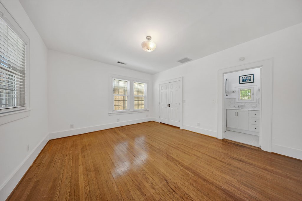 1320 Madeline Place Fort Worth TX 76107
