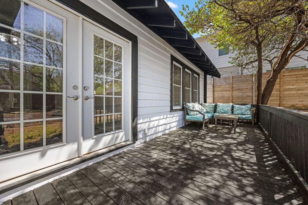 1320 Madeline Place Fort Worth TX 76107
