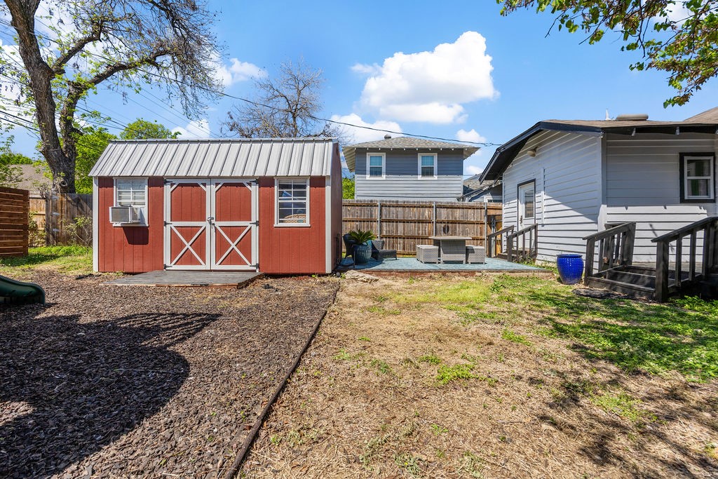 1320 Madeline Place Fort Worth TX 76107