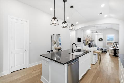 8128 Legacy Trail Mckinney TX 75071