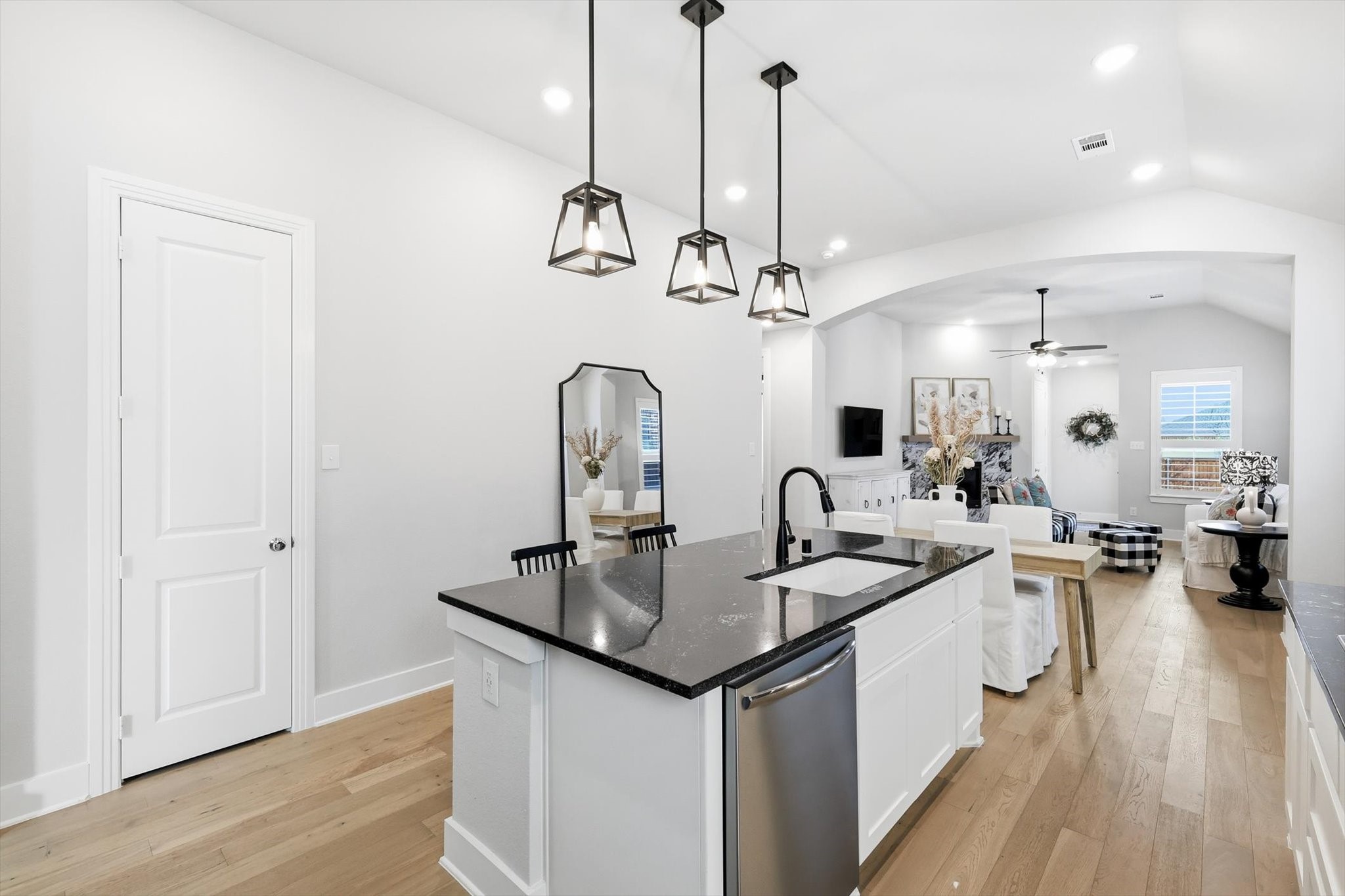 8128 Legacy Trail Mckinney TX 75071