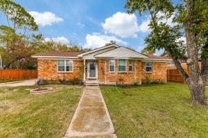 2526 N Prairie Creek Road Dallas TX 75227