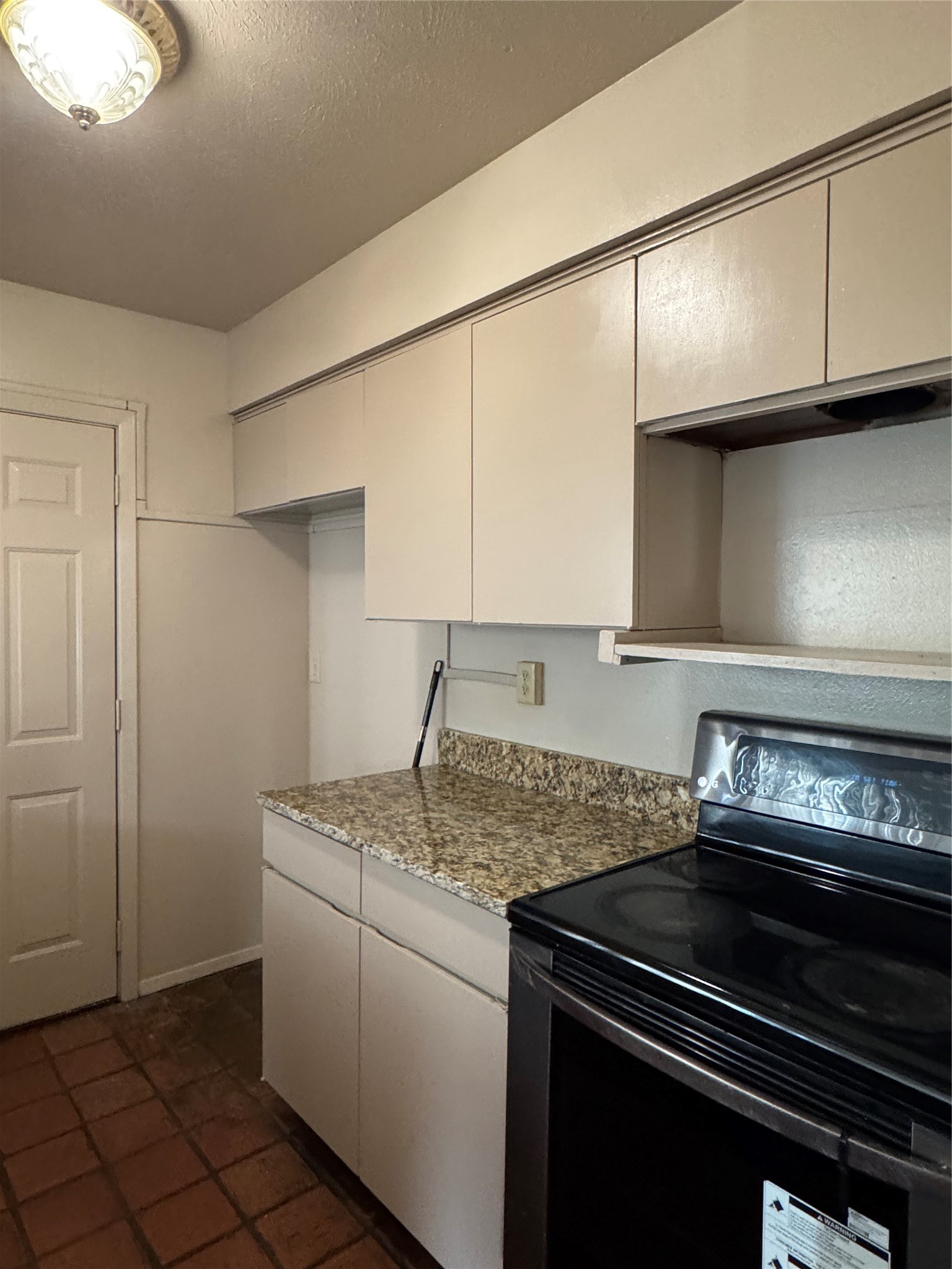 13422 Blossomheath Lane Dallas TX 75240