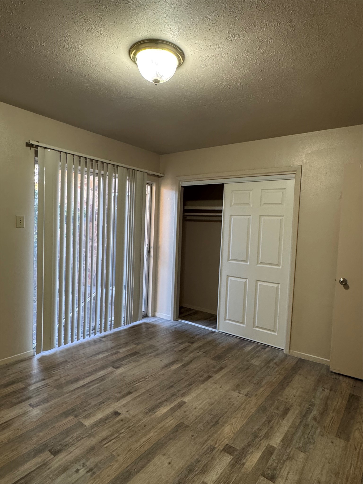 13422 Blossomheath Lane Dallas TX 75240