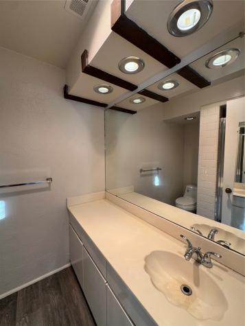 13422 Blossomheath Lane Dallas TX 75240