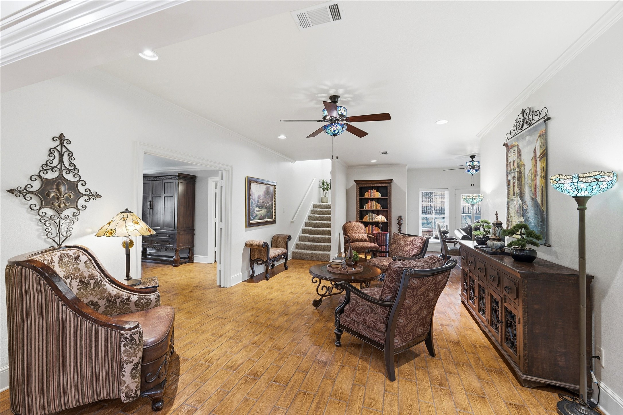 2000 Lakehill Court Arlington TX 76012