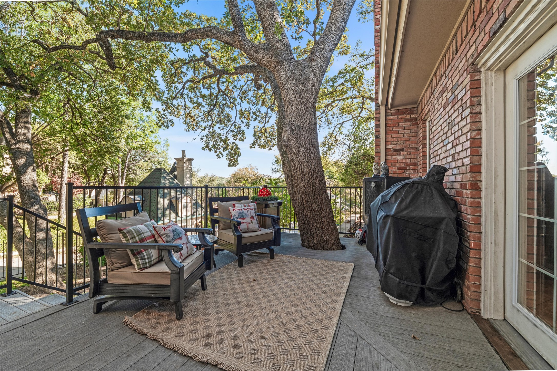 2000 Lakehill Court Arlington TX 76012