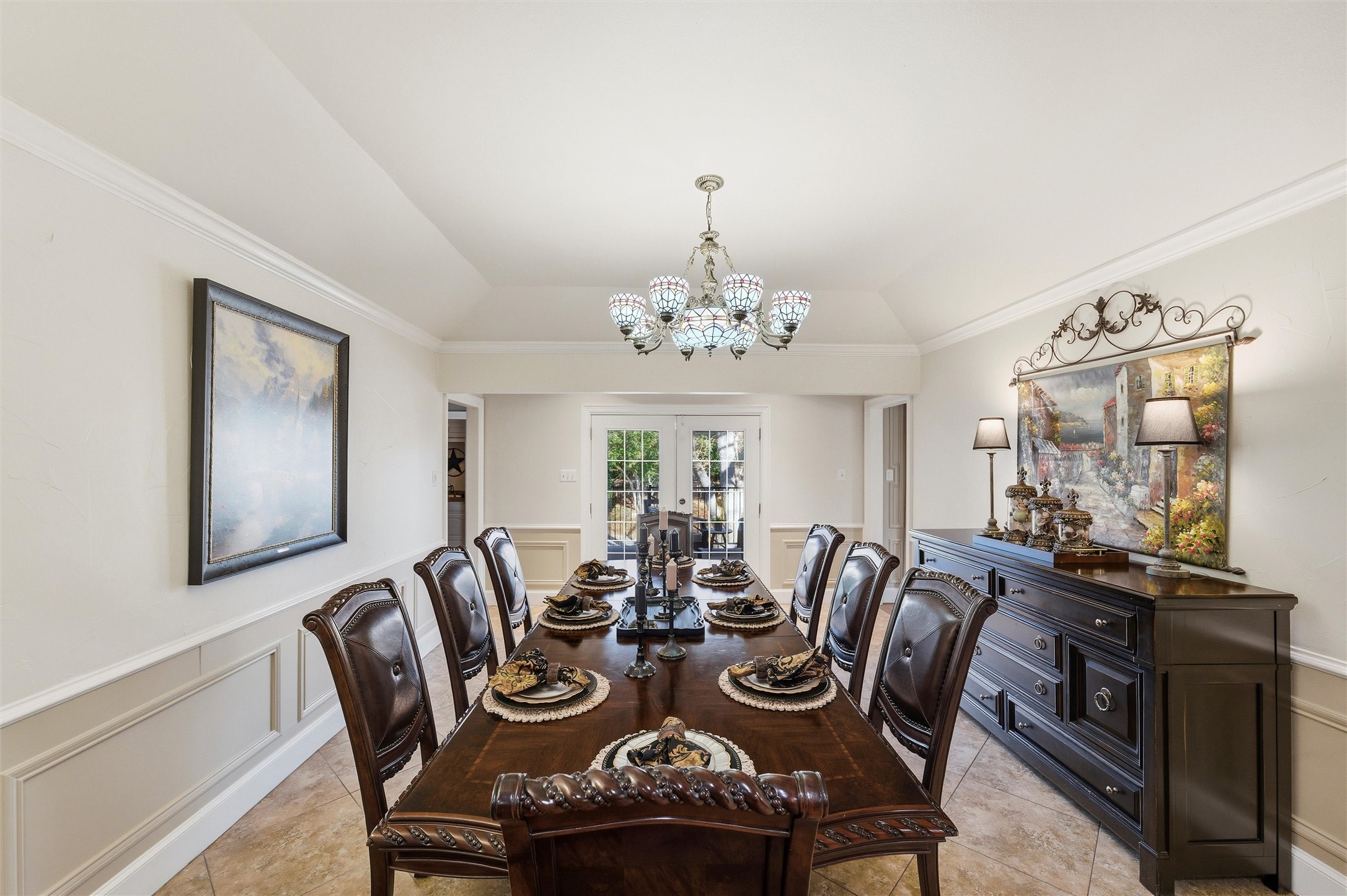 2000 Lakehill Court Arlington TX 76012