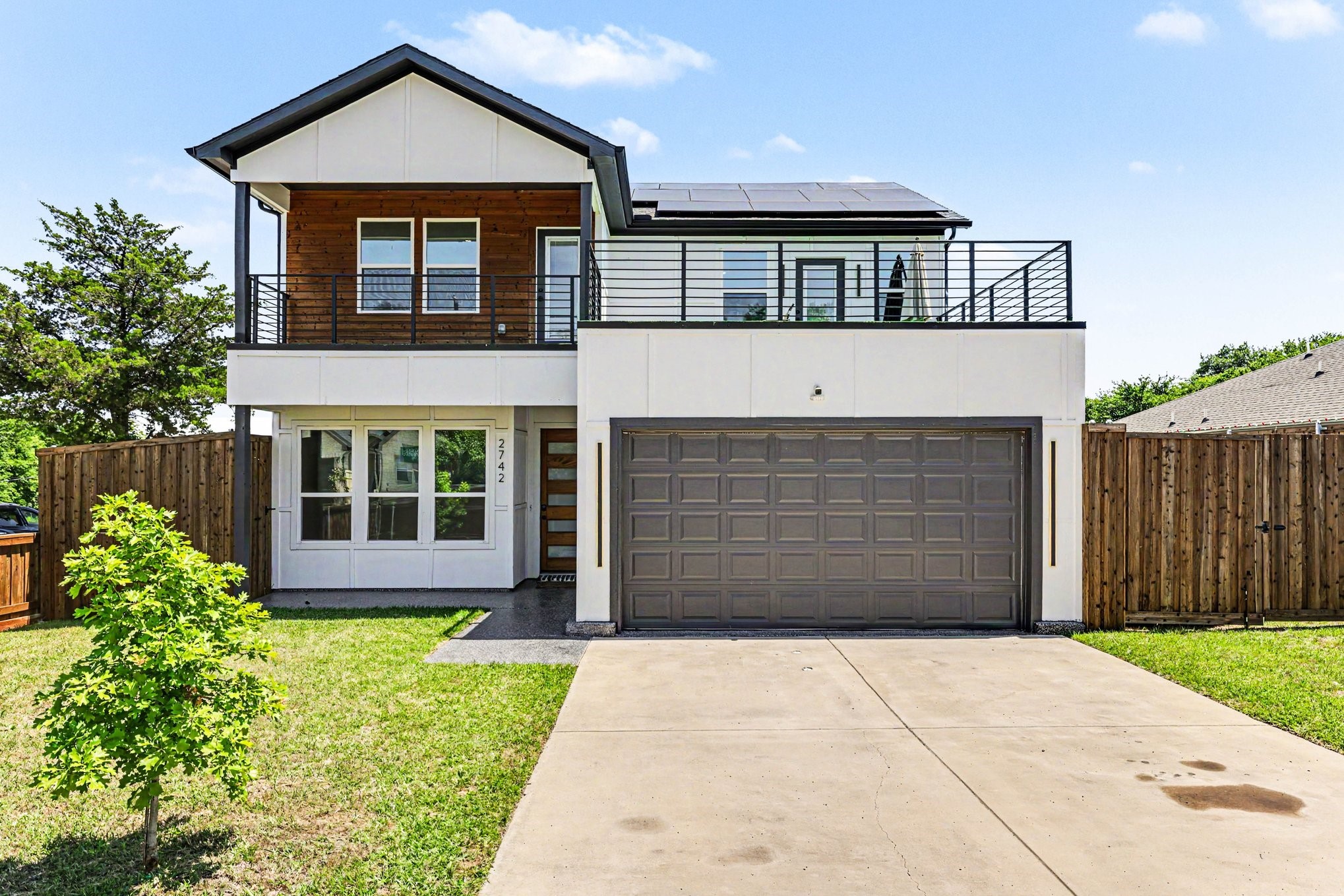 2742 Marjorie Avenue Dallas TX 75216