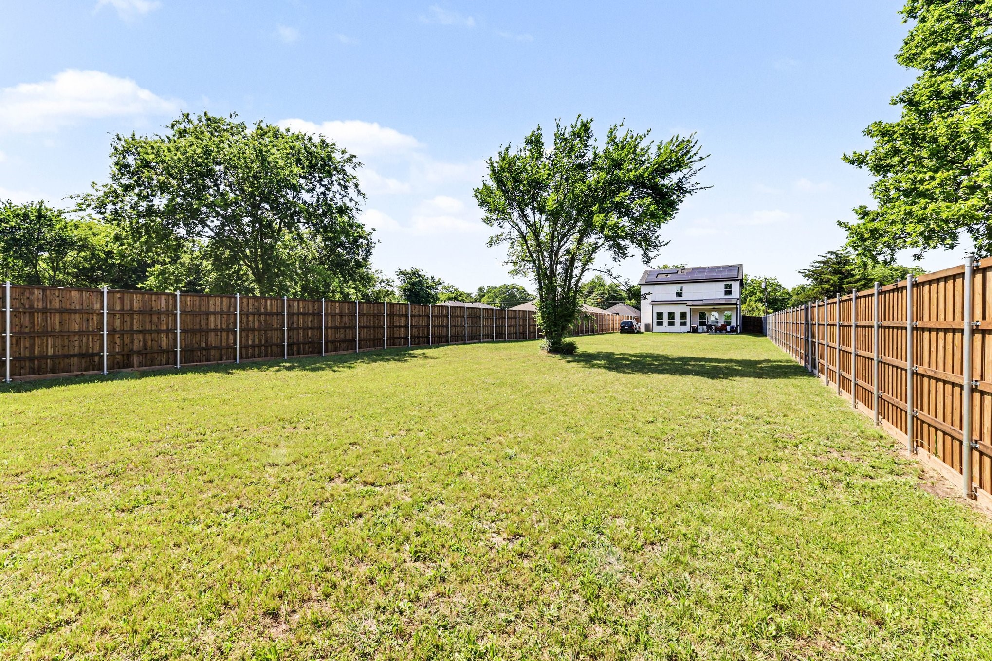 2742 Marjorie Avenue Dallas TX 75216