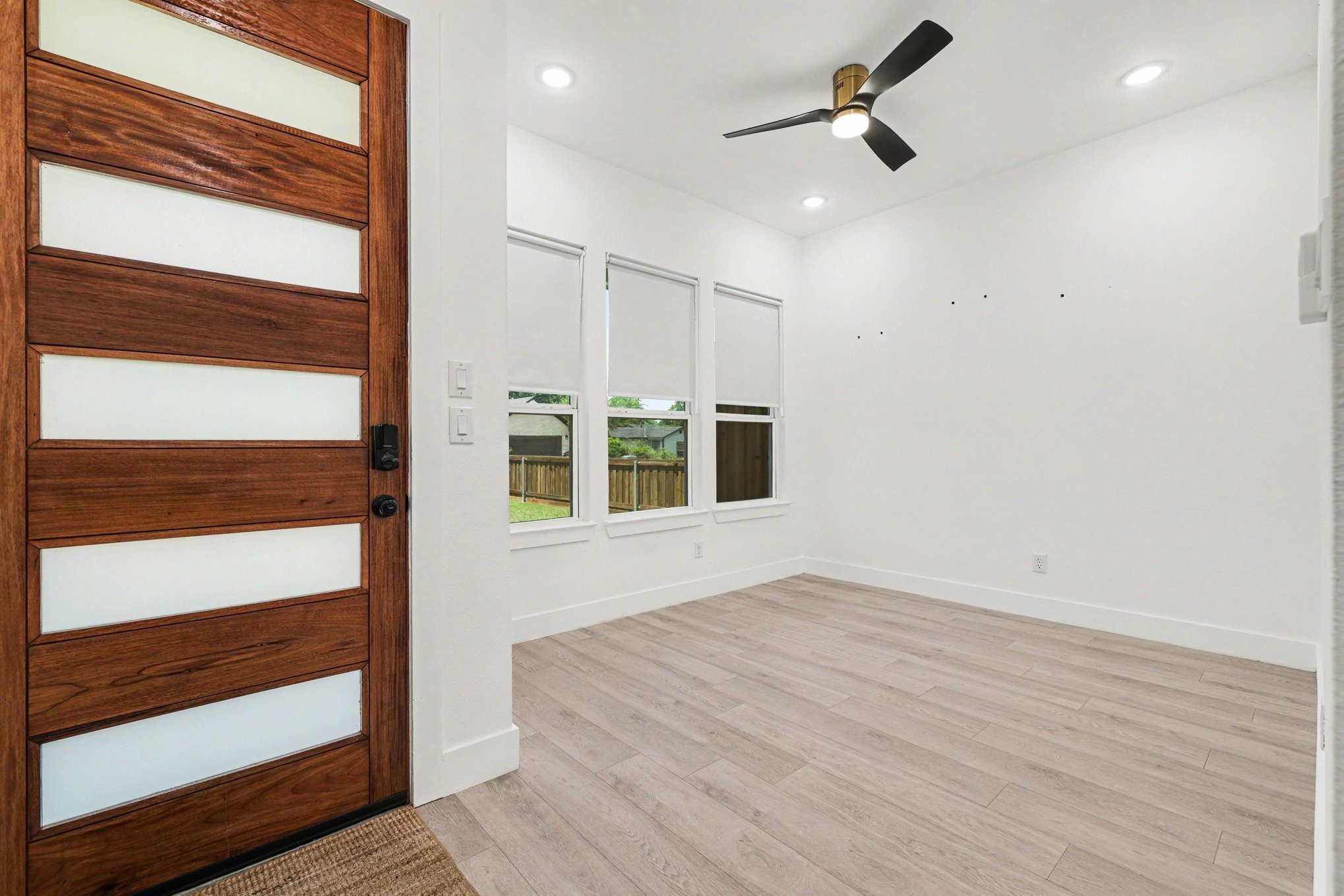 2742 Marjorie Avenue Dallas TX 75216