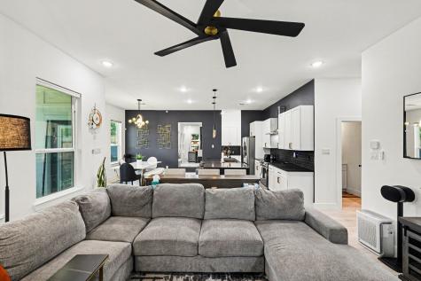 2742 Marjorie Avenue Dallas TX 75216