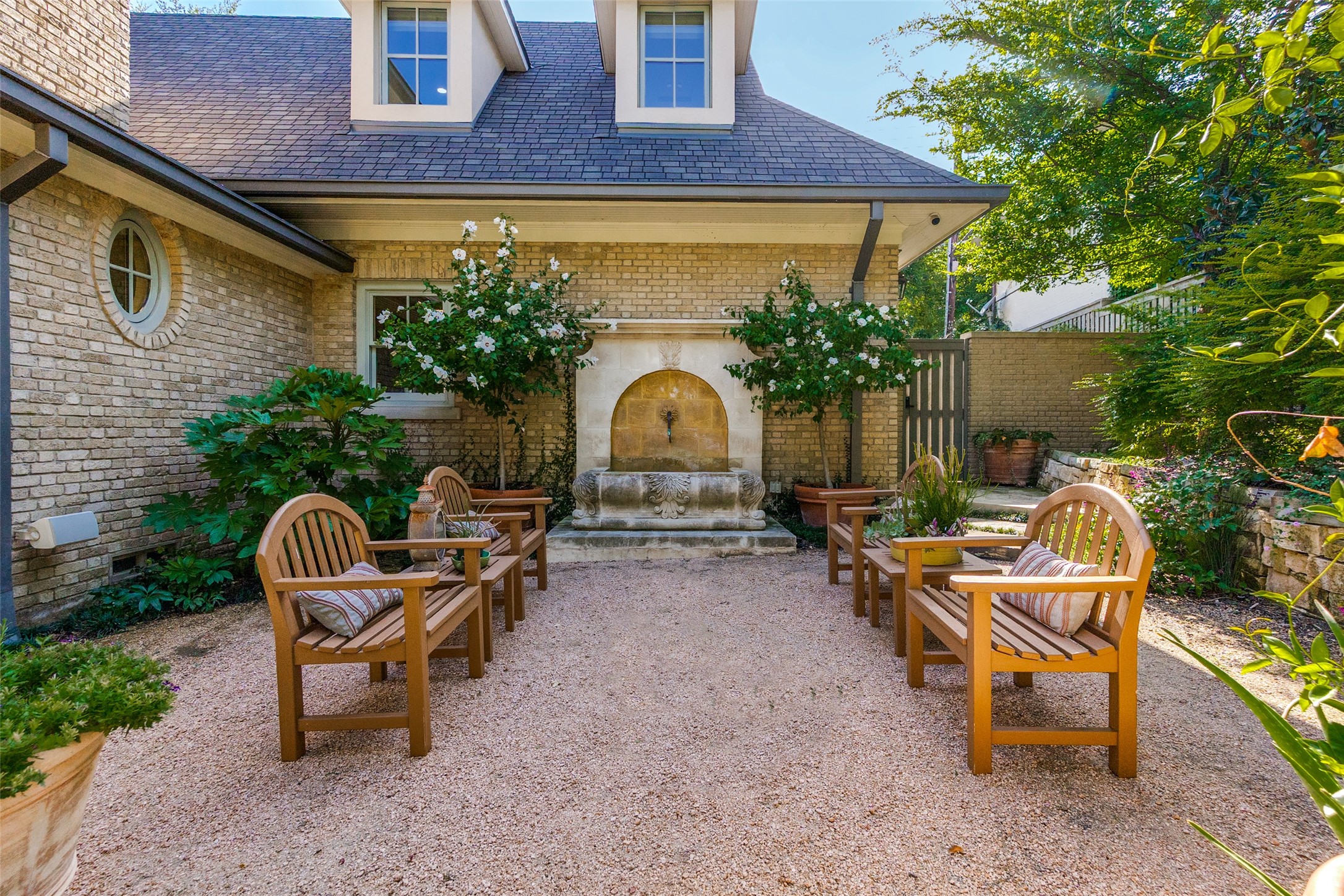 4211 Lakeside Drive Highland Park TX 75219