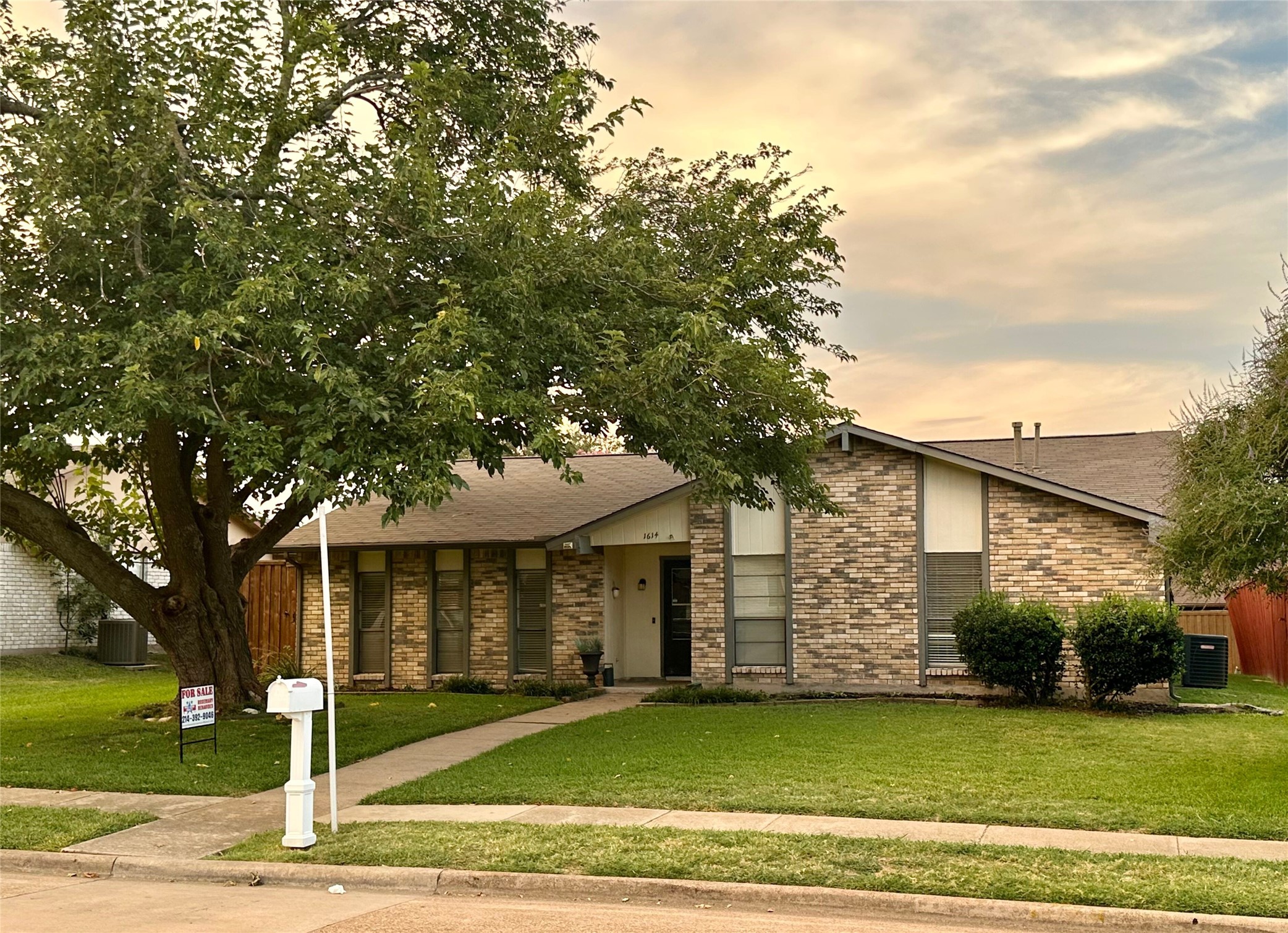 1614 Cherokee Trail Plano TX 75023