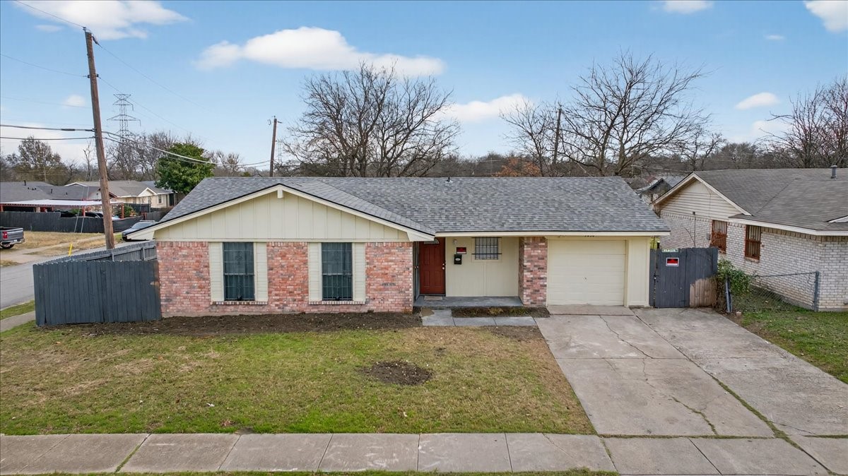 3250 Pacesetter Drive Dallas TX 75241