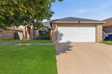 4712 Topaz Lane Granbury TX 76049