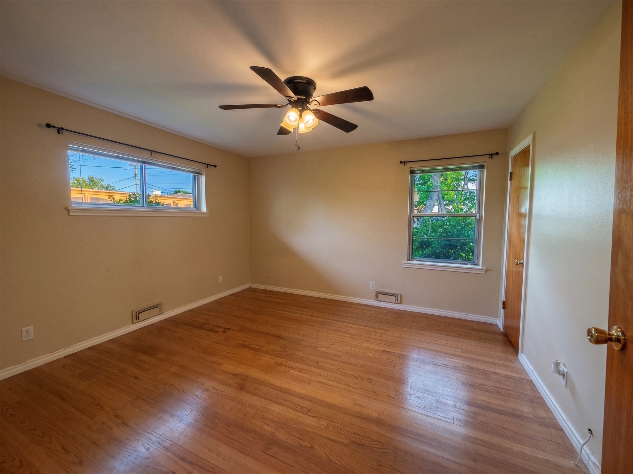 8832 Antrim Drive Dallas TX 75218