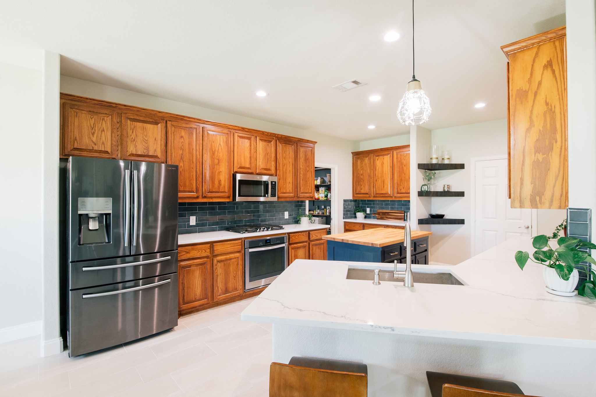 204 Country Lakes Drive Argyle TX 76226
