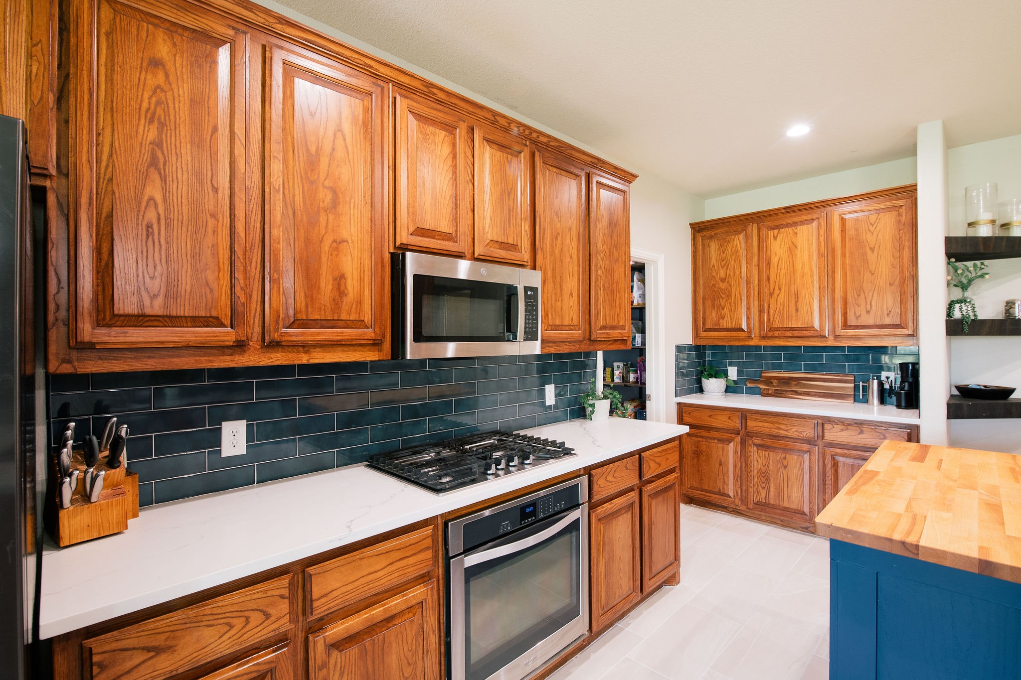 204 Country Lakes Drive Argyle TX 76226